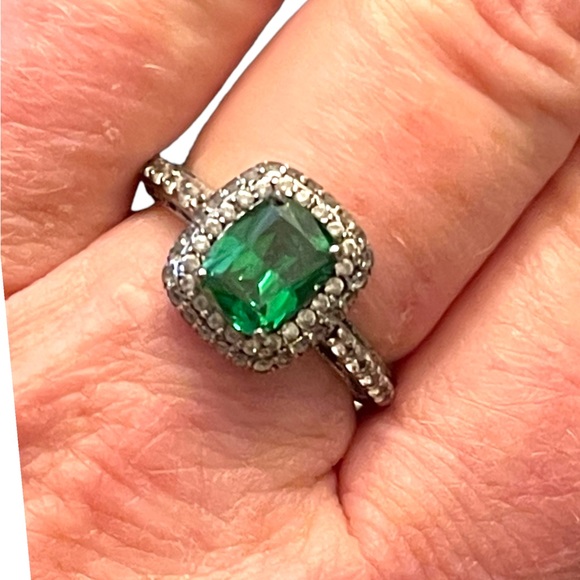 Sterling silver 925 Tacori Fancy green glass CZ dinner ring - Picture 3 of 9